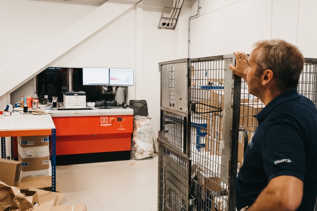 Founder, Trond Gule, overlooking the operations at the GS Bildeler AutoStore-warehouse in Oslo.